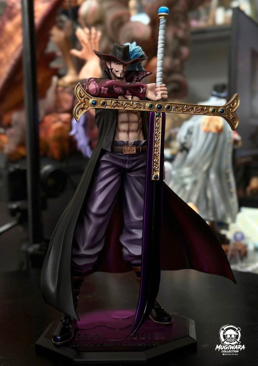Dracule Mihawk EX Red Sleeves Resin Statue